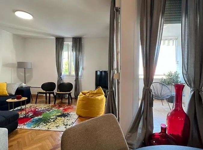 Luxury Ora