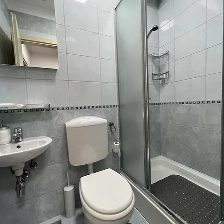 Luxury Ora شقة سبليت