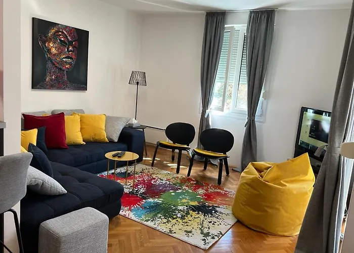 Luxury Ora Apartament *