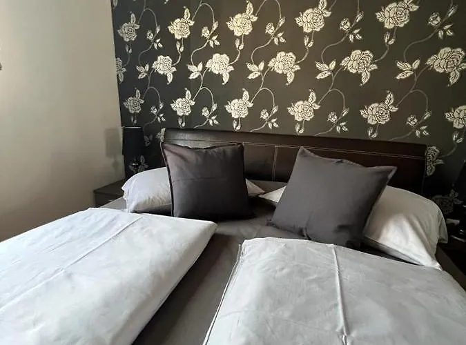 Luxury Ora Apartament *